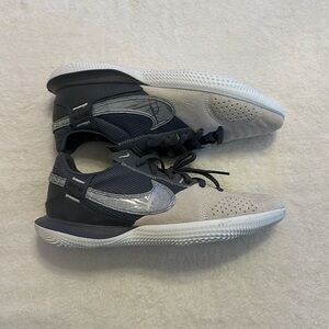 Nike Gato Indoor Soccer Shoe